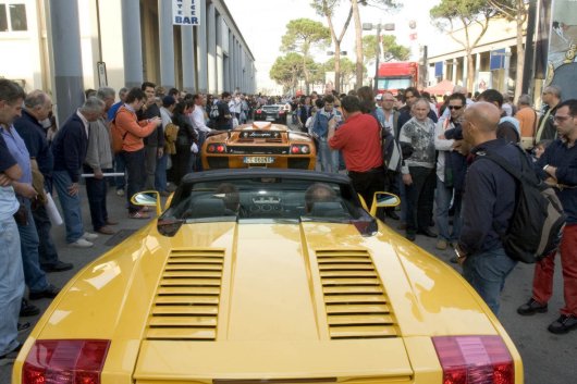 Lamborghini Gallardo Cabrio del 2006 Ducati esporr grazie alla sua