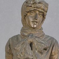 Giovan Battista Amendola: Miss Lucy (part), bronzo, h 50 cm. Collezione privata